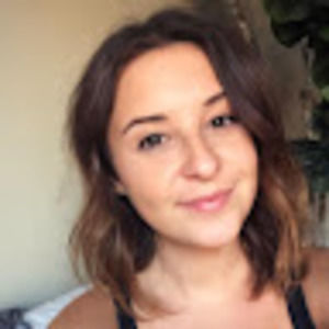 Meet your Posher, Alyssa